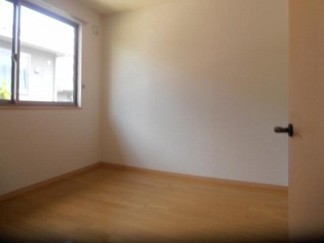 ブリーズ東海神Ａ2階 寝室