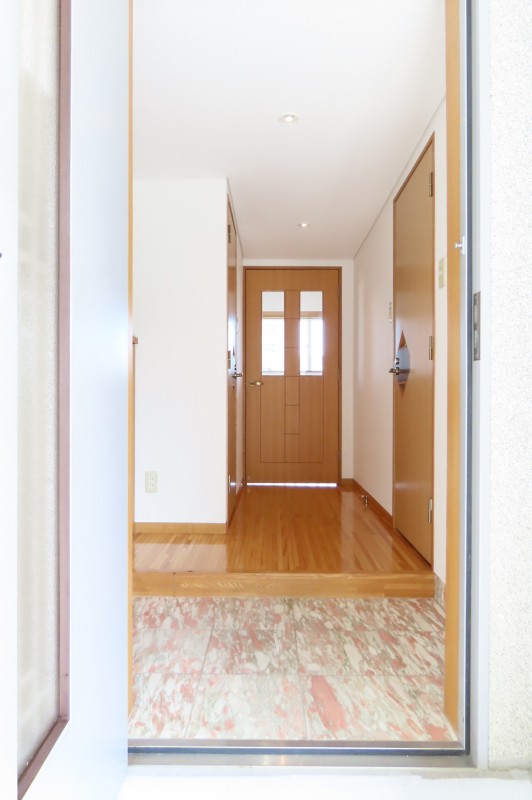 T’s garden多摩センター5階 玄関