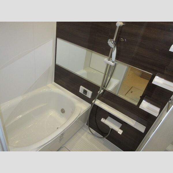 セレスティア高島平105号室 浴室