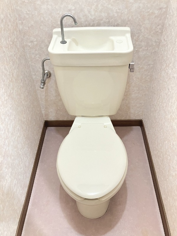 ハイコーポ小泉５．６1階 トイレ