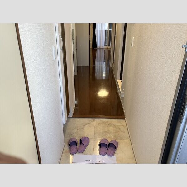 ラフィシア206号室 玄関