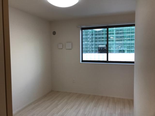 ブルックビルガーデンズⅢ 洋室