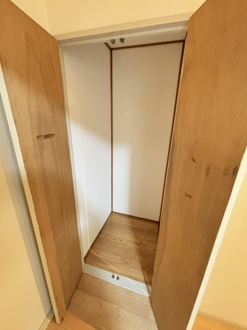 スカイホーム本郷0403号室 収納