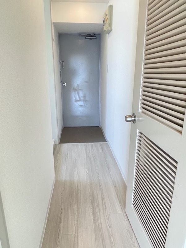 グランシャルム葛西(F-066)9階 玄関