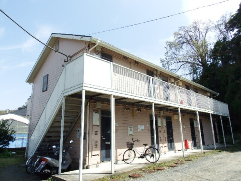 フローラマツノ2階 外観