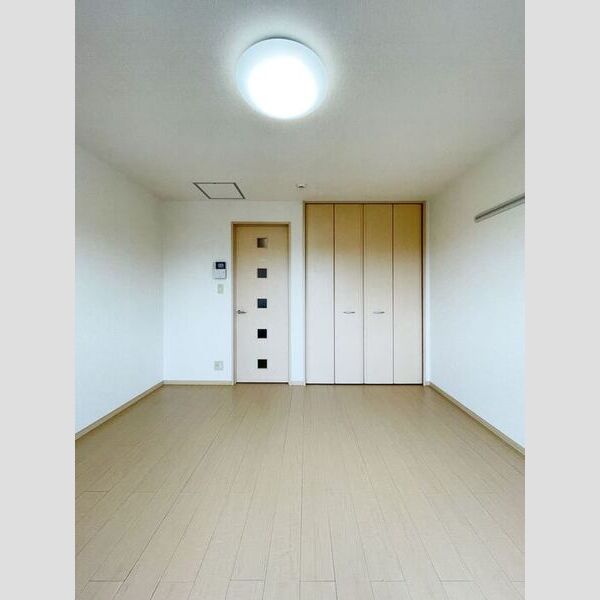 オークヒルズ　壱/弐/参番館壱202号室 洋室