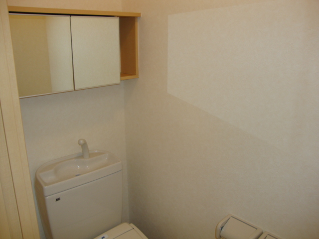 ビオラ301号室 トイレ