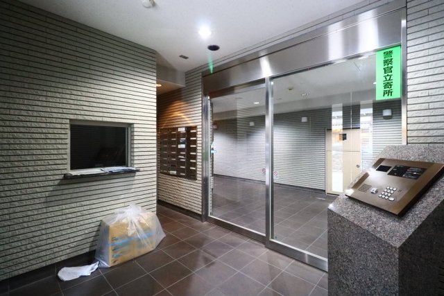 クローバーコート黒門町6階 ロビー