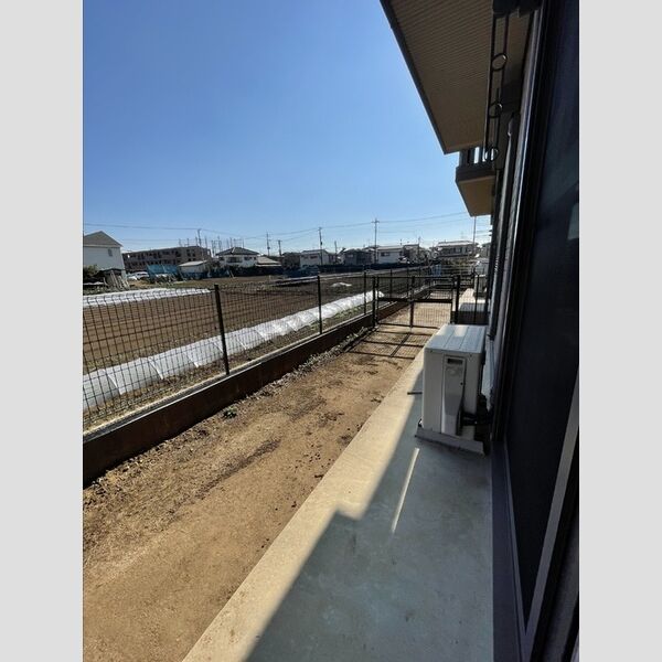 ベルデュール103号室 テラス(専用庭)