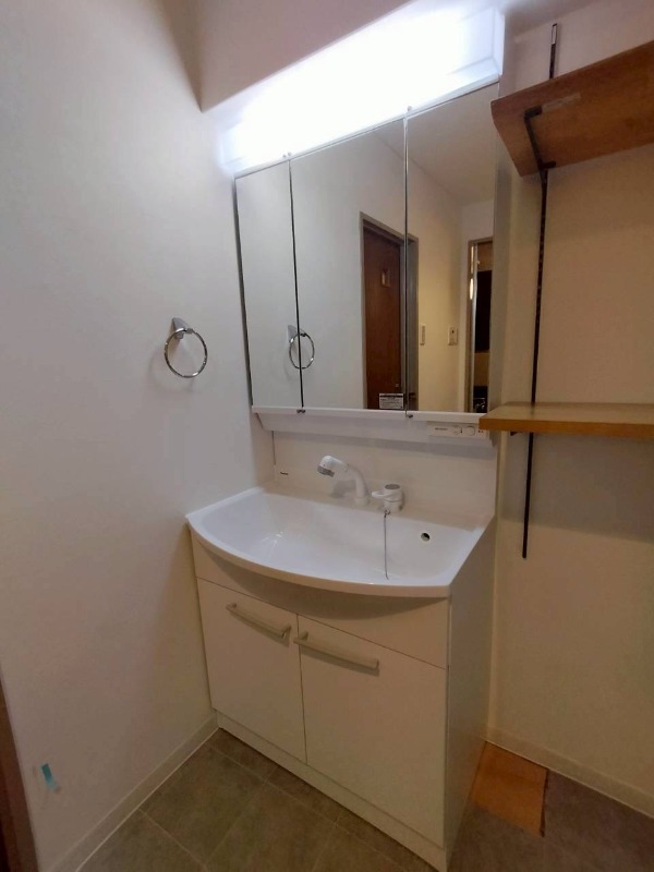 TraValore淵野辺4階 洗面