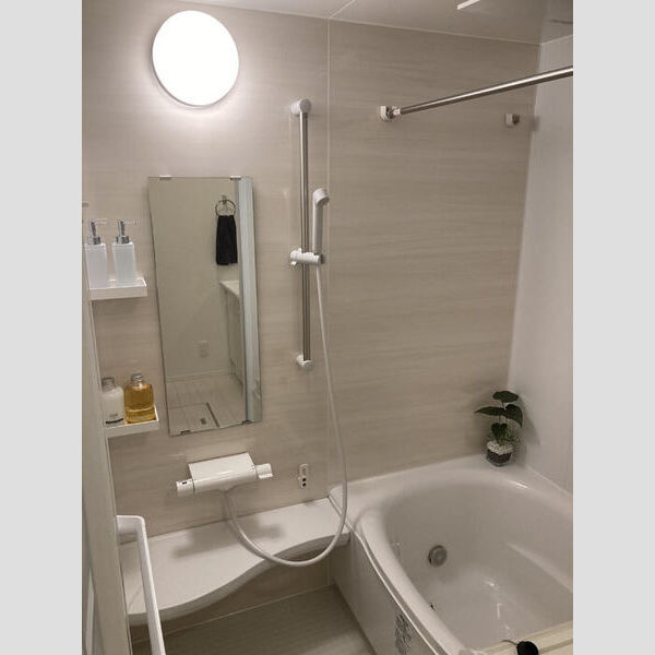 セジュール西台4 バス