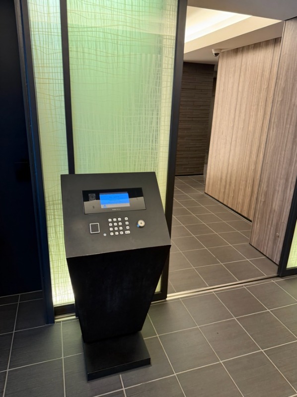 インプレストコア神楽坂 エントランス