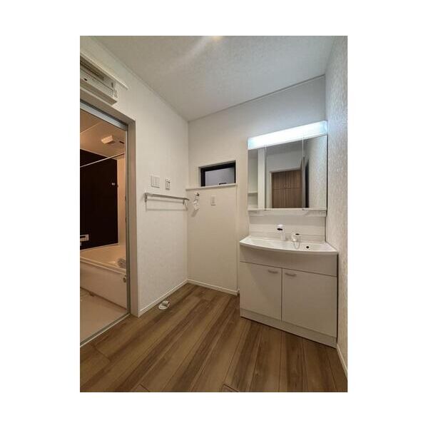 川越市岸町1丁目貸家 洗面