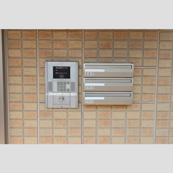 PEACEFULLY オートロック&集合ポスト