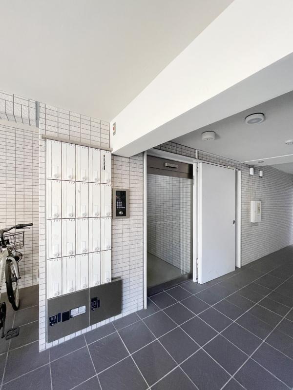 ジェムストーン東大井4階 エントランス