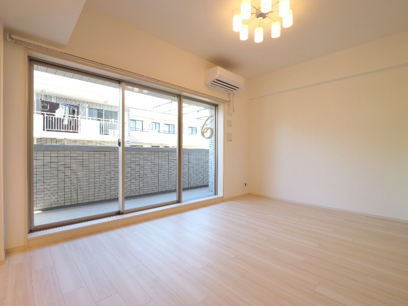 プレジオ川口ASIAN2階 リビング