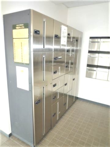 パティオ市ヶ尾5階 宅配ボックスあり♪