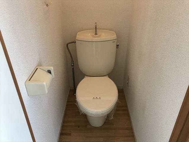 セラミックハイツ鶴見 トイレ