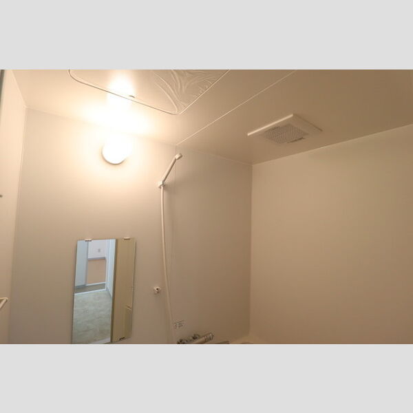 エスポワール八千代103号室 バス