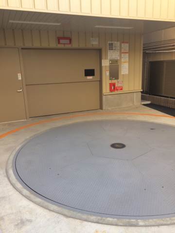 リヴシティ横濱関内3階 駐車場