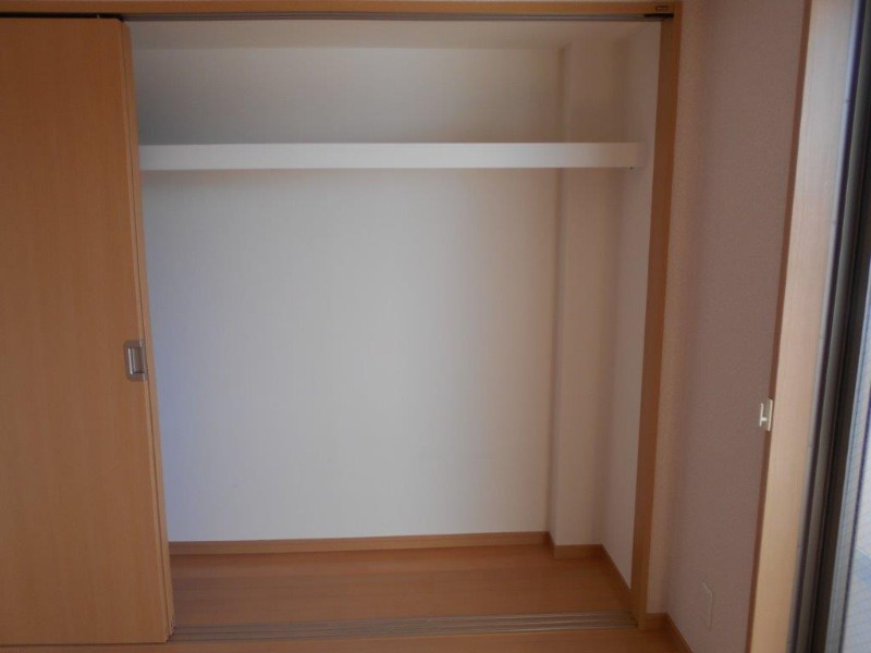 ノベル駒込2階 収納