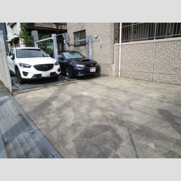 エスペランサ 駐車場