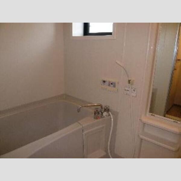 メゾンアローム 浴室