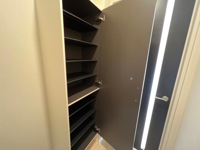 セピアローズ103号室 収納