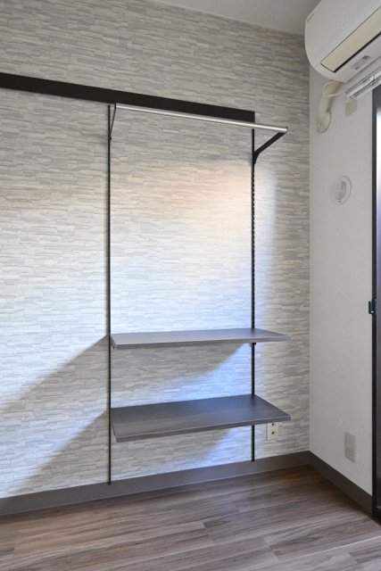 ブリス南馬込2階 ハンガーパイプ・可動棚