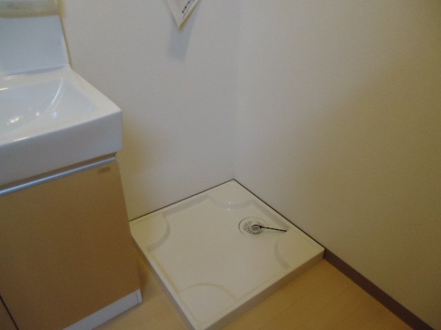 ヴィレッジコート202号室 クローゼット