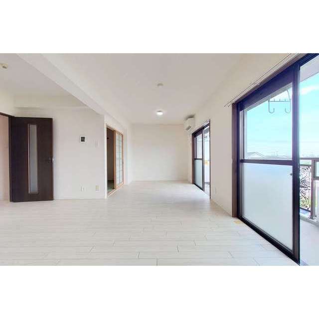 メゾングラシア302号室 リビング