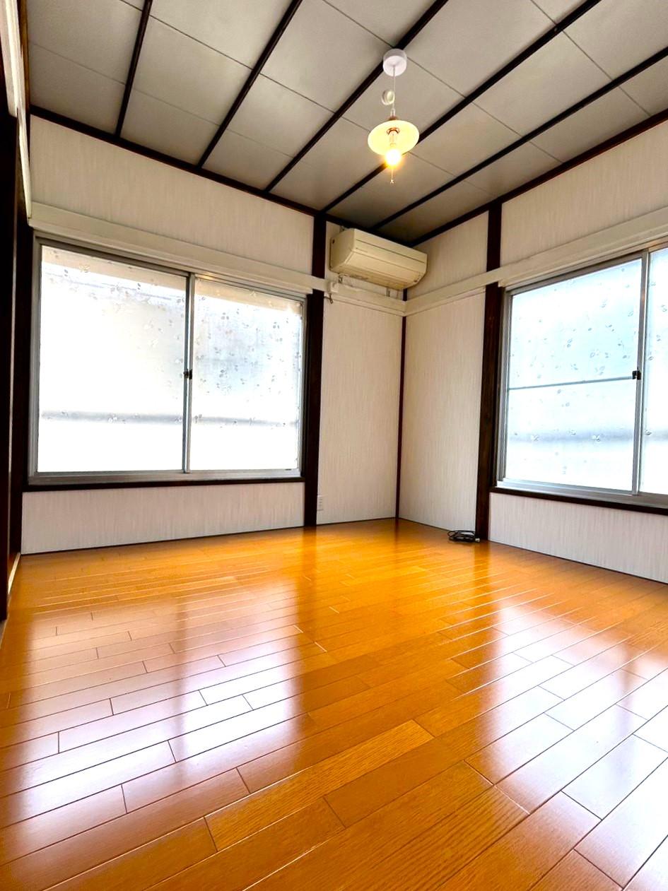 Fuji　二和東 内観