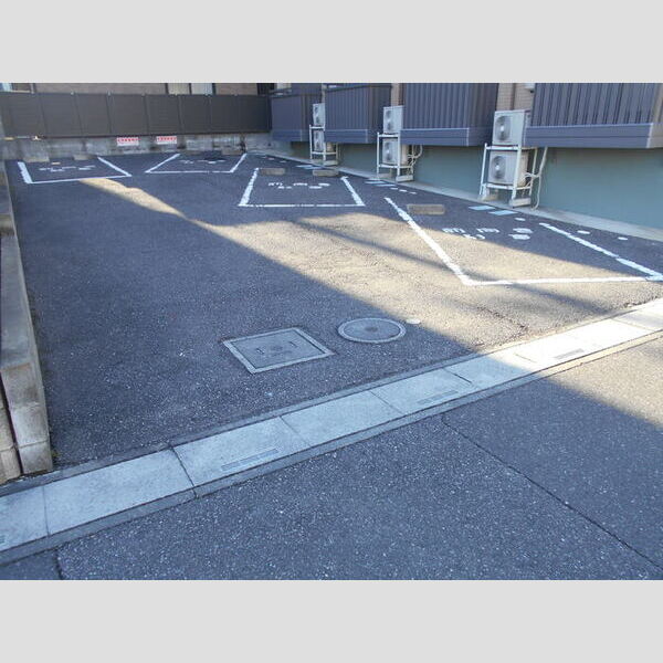 Parterre 駐車場