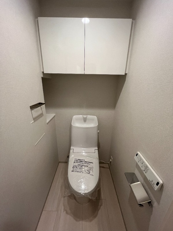 ルフォンリヴェント板橋西台2階 トイレ