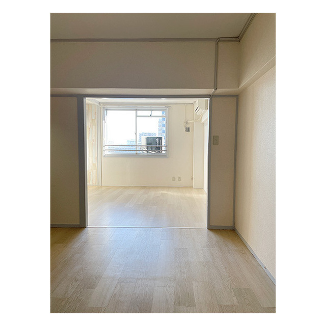 メゾン・ド・メルシー0503号室 白を基調とした室内/イメージ