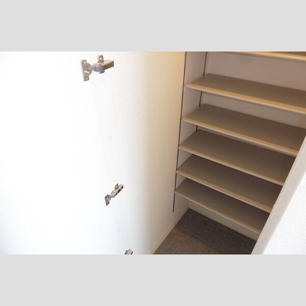 My Coronet　B シューズBOXも収納十分