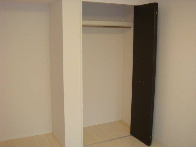 メビウス 洋室クローゼット