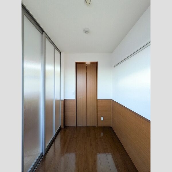 トレビナ与野本町305号室 洋室