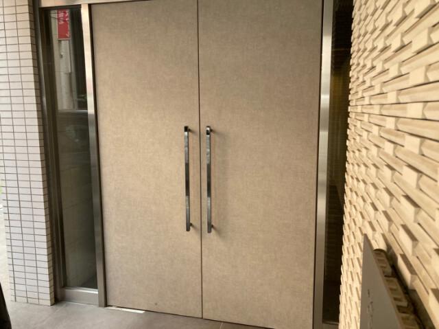 フェルクルール上野駅前 エントランス