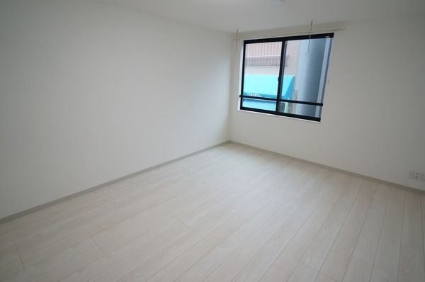 THE PALMS大島2階 同建物別部屋の参考画像