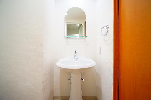 アーバンフラッツ町田7階 洗面所