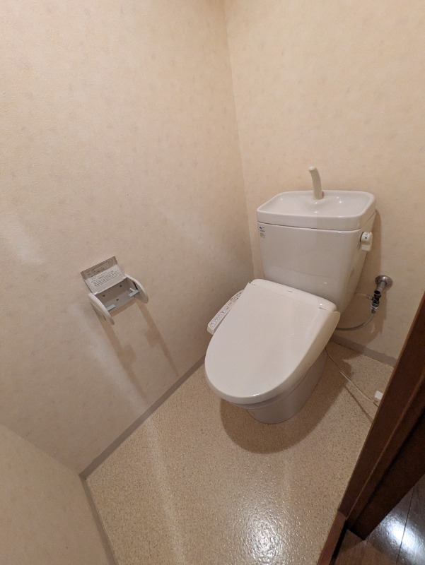 アウラ１０(E-058)6階 トイレ