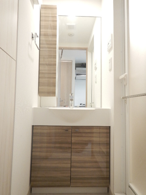 グランド・ガーラ大島6階 洗面