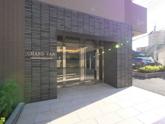 グランヴァンプレミアム川口8階 外観