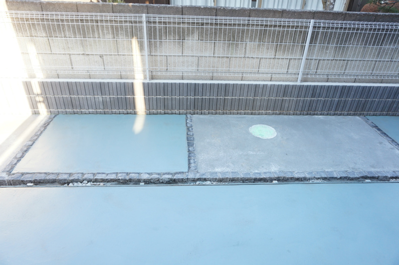 リブリ・グリュ アンレーヴ エントランス