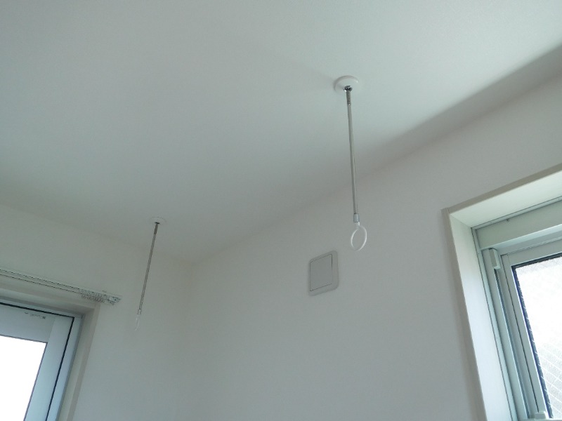 Lily東中山2階 雨の日も助かる室内物干し