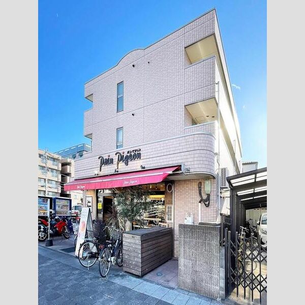 ベルテ202号室 建物外観