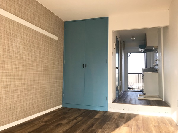 ヴィラ・パンテオン リビング