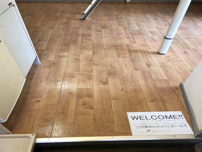 ビッグウッドⅡ1階 玄関