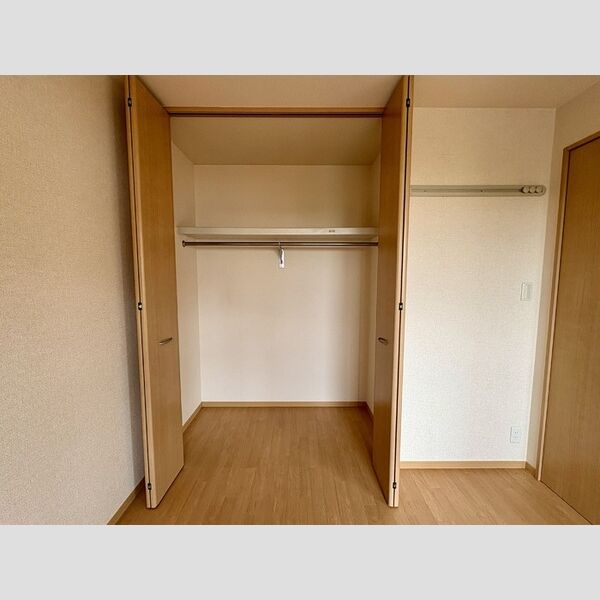 カームヒルズ　AB クローゼット